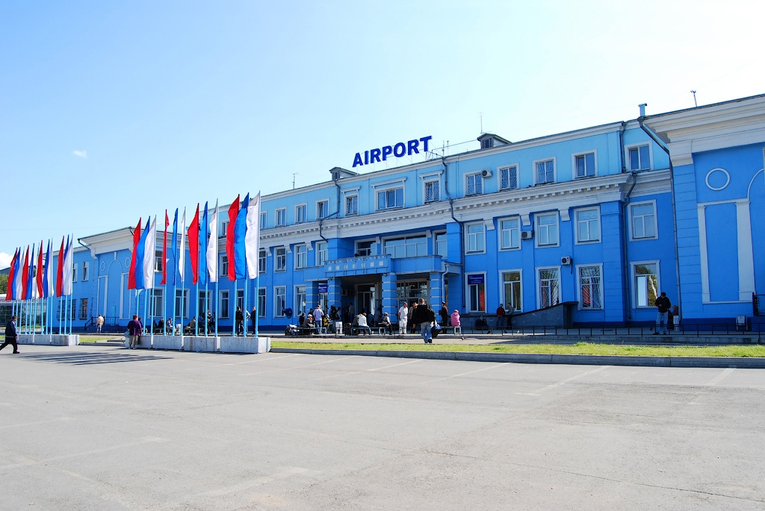 Терминал внутренних авиалиний)